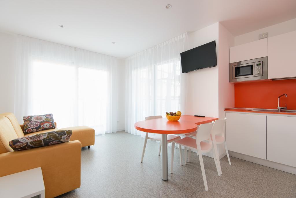 Residenza Edda Apartment Lignano Sabbiadoro Ruang foto